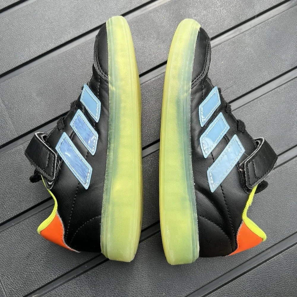 Adidas Courtblock Black Tennis Shoes Neon Green Sole Youth Size 13K Orange Blue